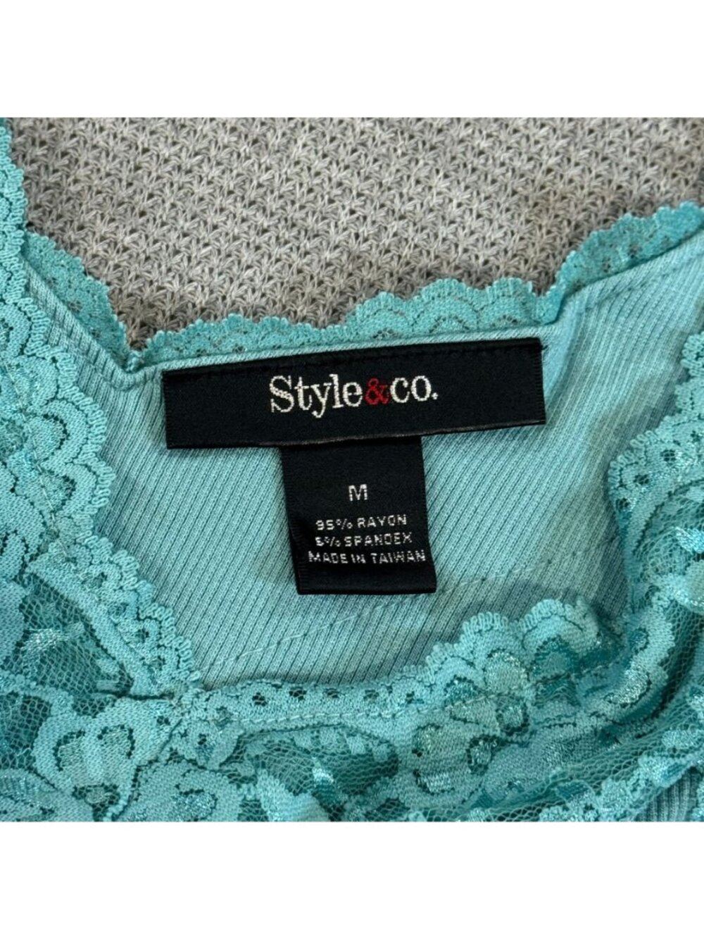 Style & Co Lace Trim Tank Top Womens Size M Teal V-Neck Stretch Rayon Layering - Picture 7 of 11